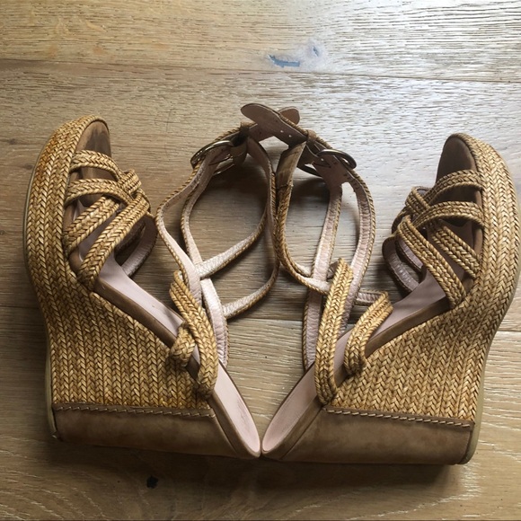 STUART WEITZMAN Rein Braided Tan Wedge Sandalssz 8.5 price firm! - Picture 8 of 11